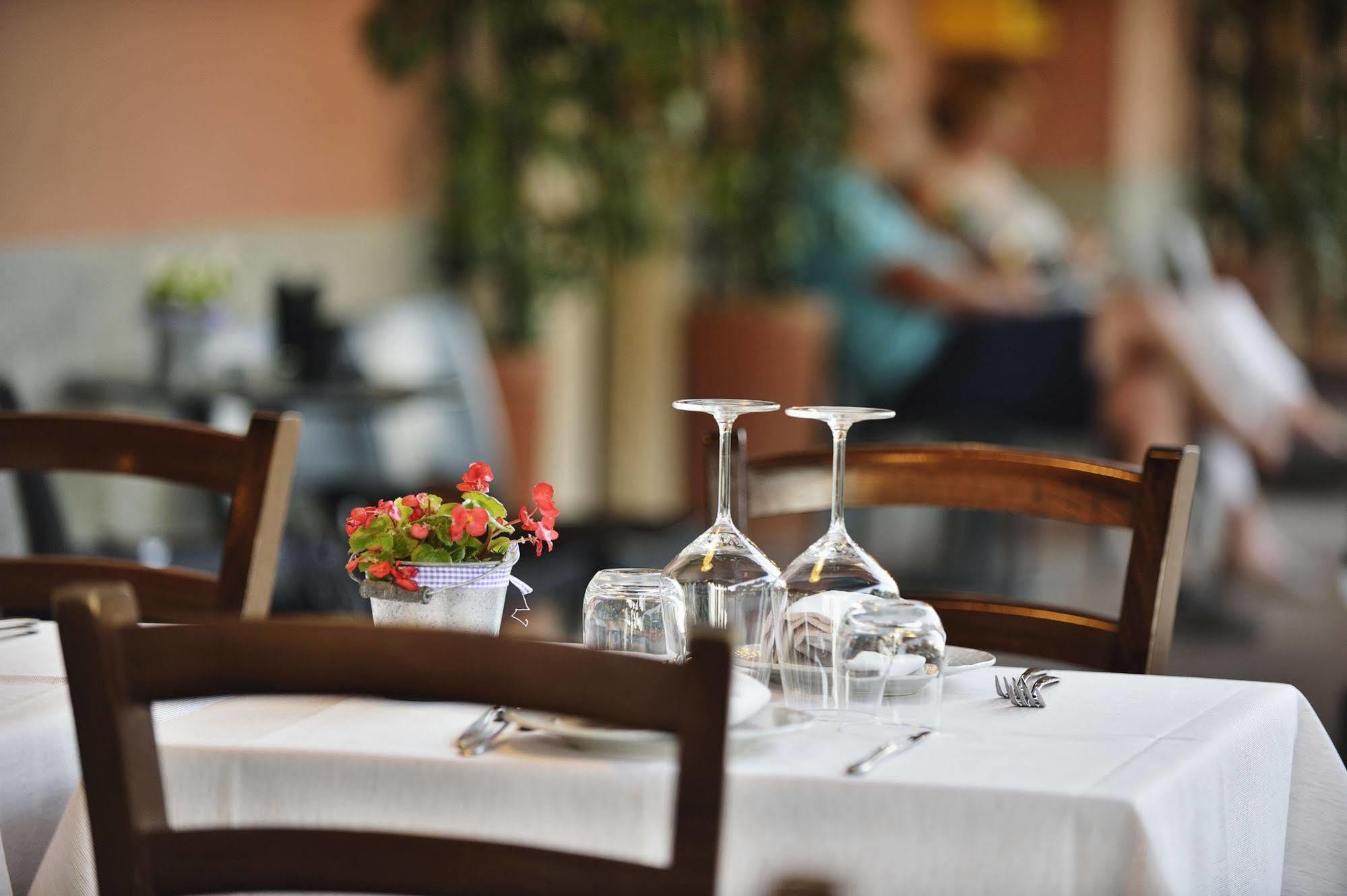 Antica Locanda Luigina Mattarana Eksteriør bilde