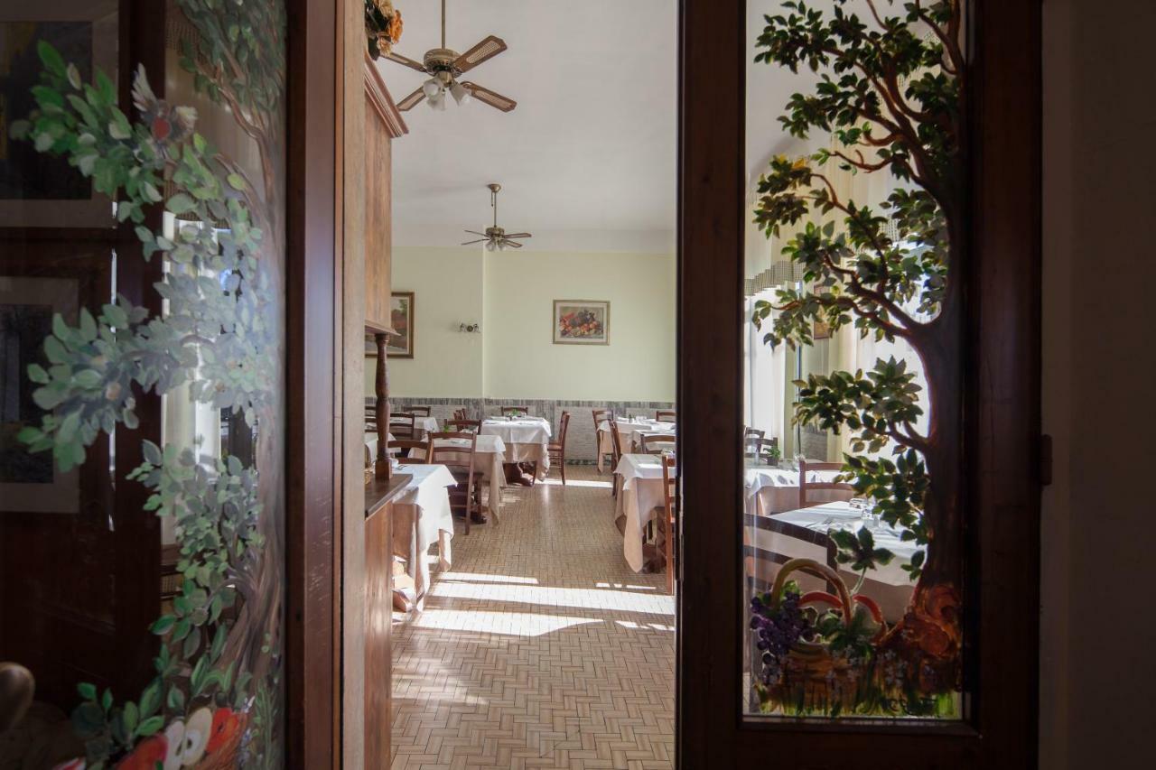 Antica Locanda Luigina Mattarana Eksteriør bilde
